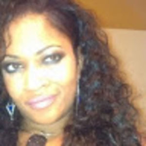 Meet your Posher, Candice